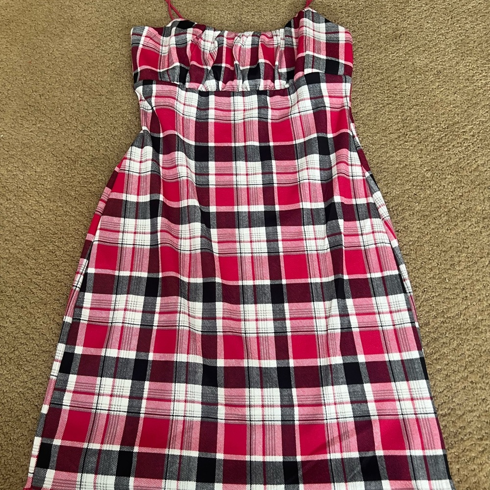 Stylish Plaid Mini Dress in Red and Black
